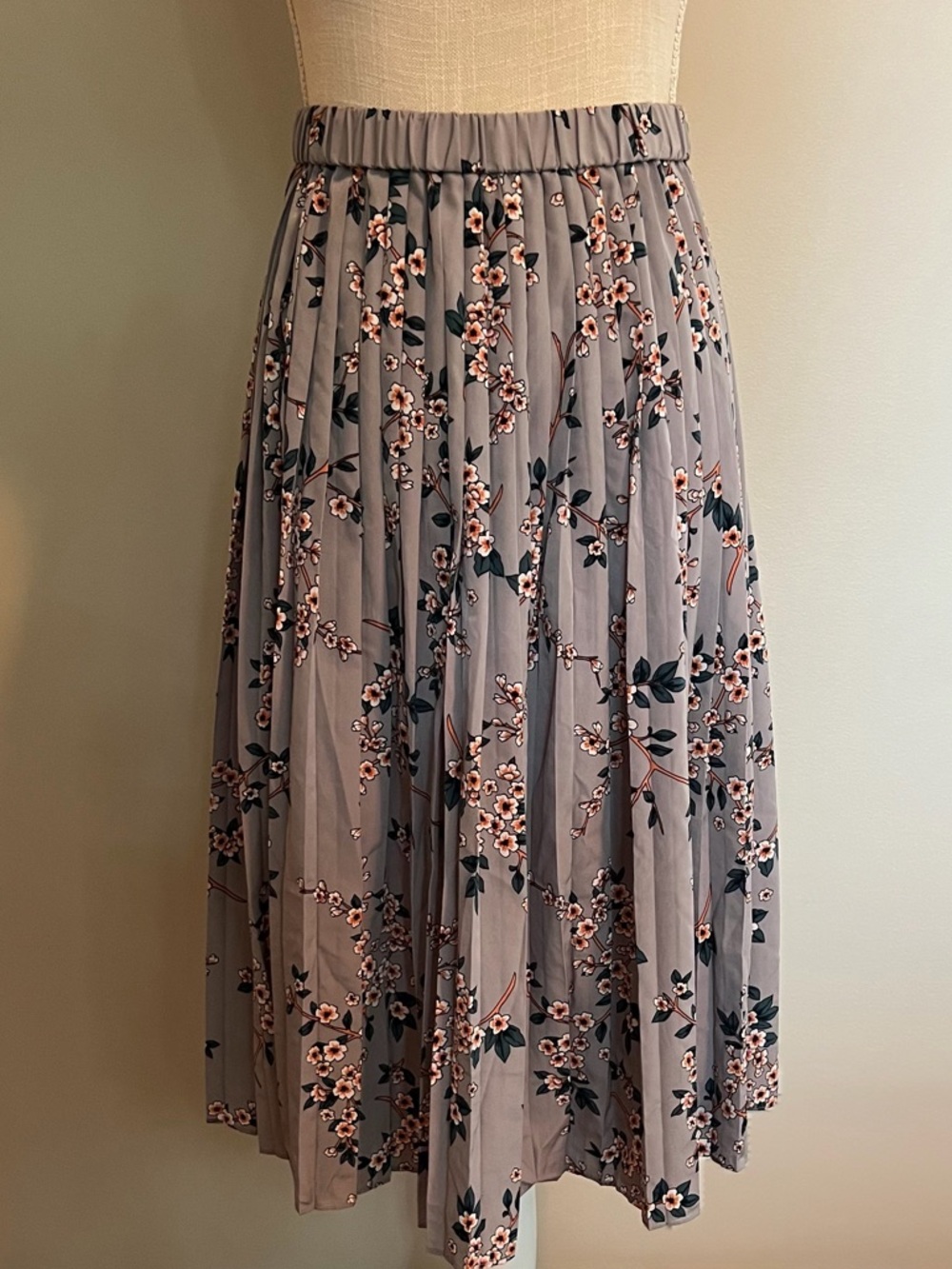 Banana Republic Floral Pleated Midi Skirt
